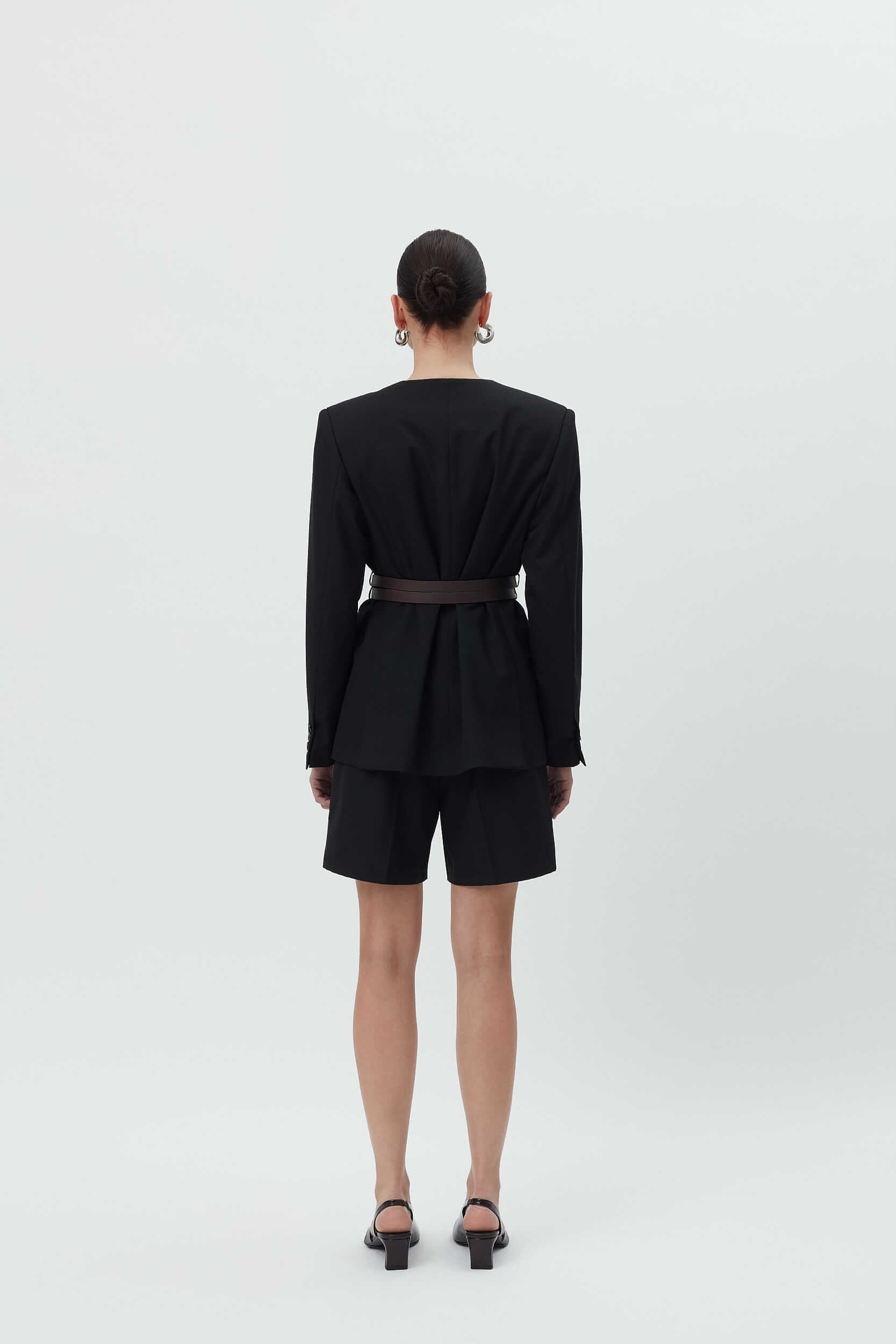 Collarlless Black Blazer - Image 5